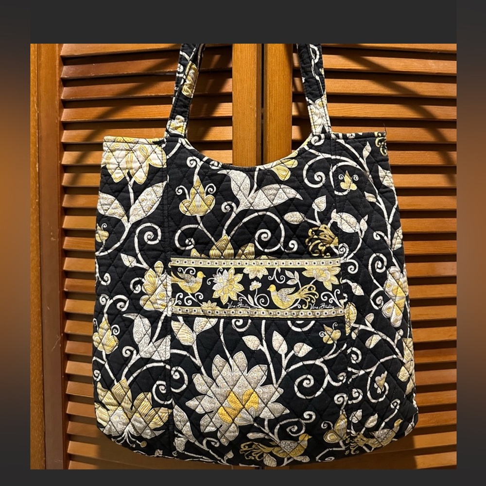 Vera Bradley tote bag